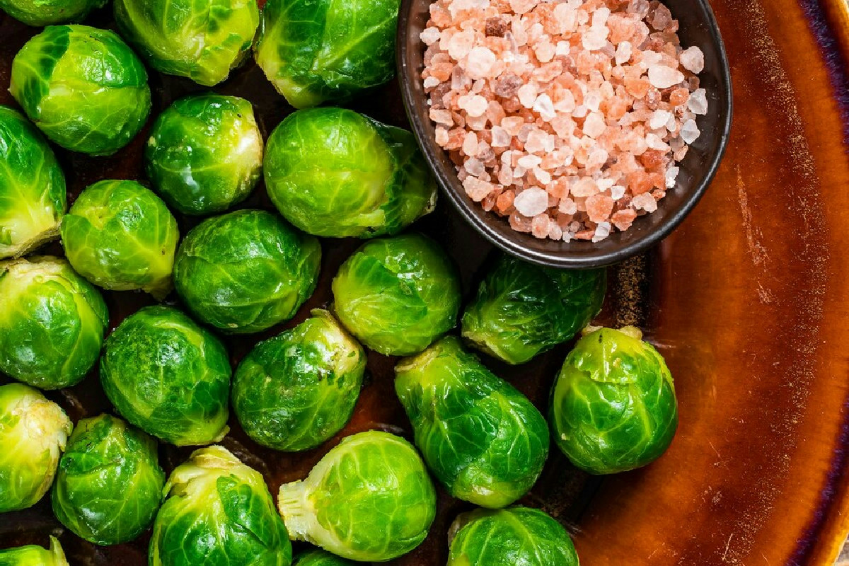 Cavoletti di Bruxelles croccanti con pancetta: il contorno gustoso che conquista il palato