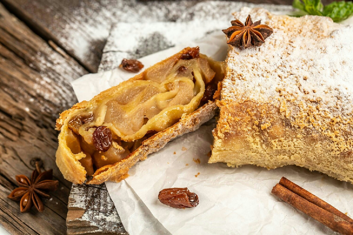 Strudel fatto in casa con frutta matura: ricetta senza sprechi né acquisti extra